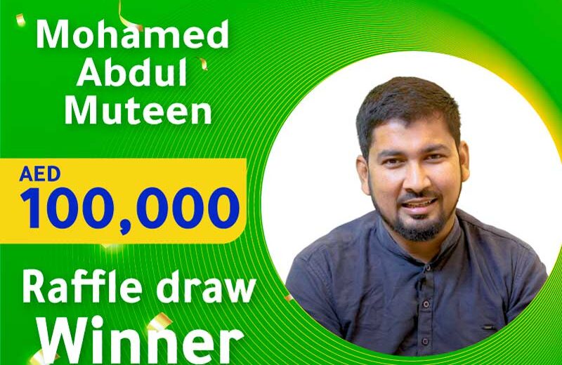 Raffle Draw winner Mohamed Abdul Muteen